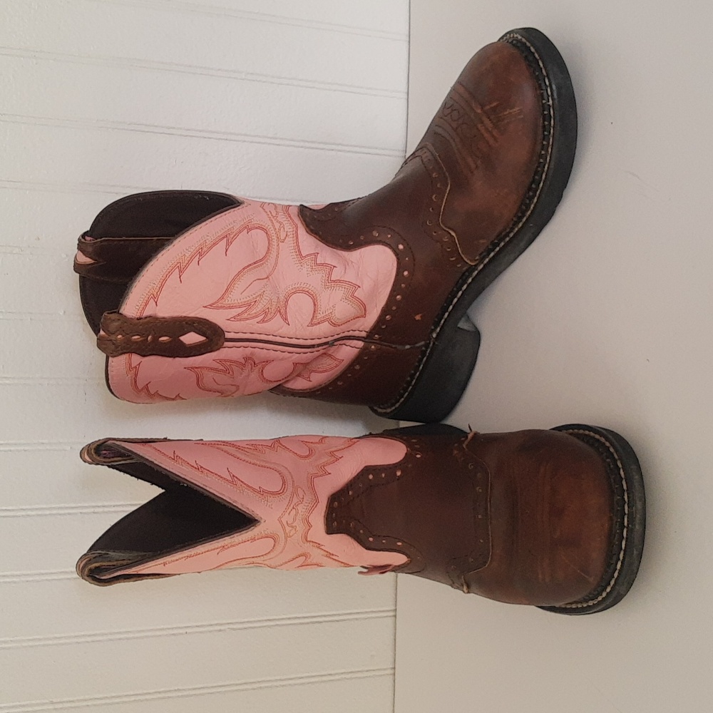 Justin Boots Pink and Brown Ankle Booties